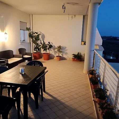 Armareaoverseassuites 1 Fiumicino Extérieur photo