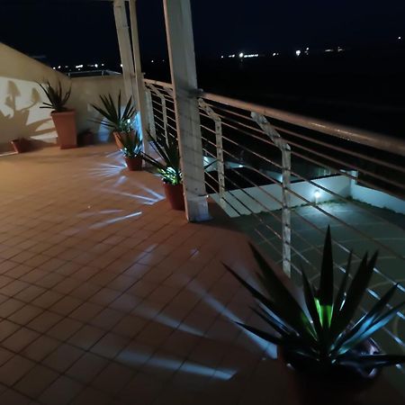 Armareaoverseassuites 1 Fiumicino Extérieur photo