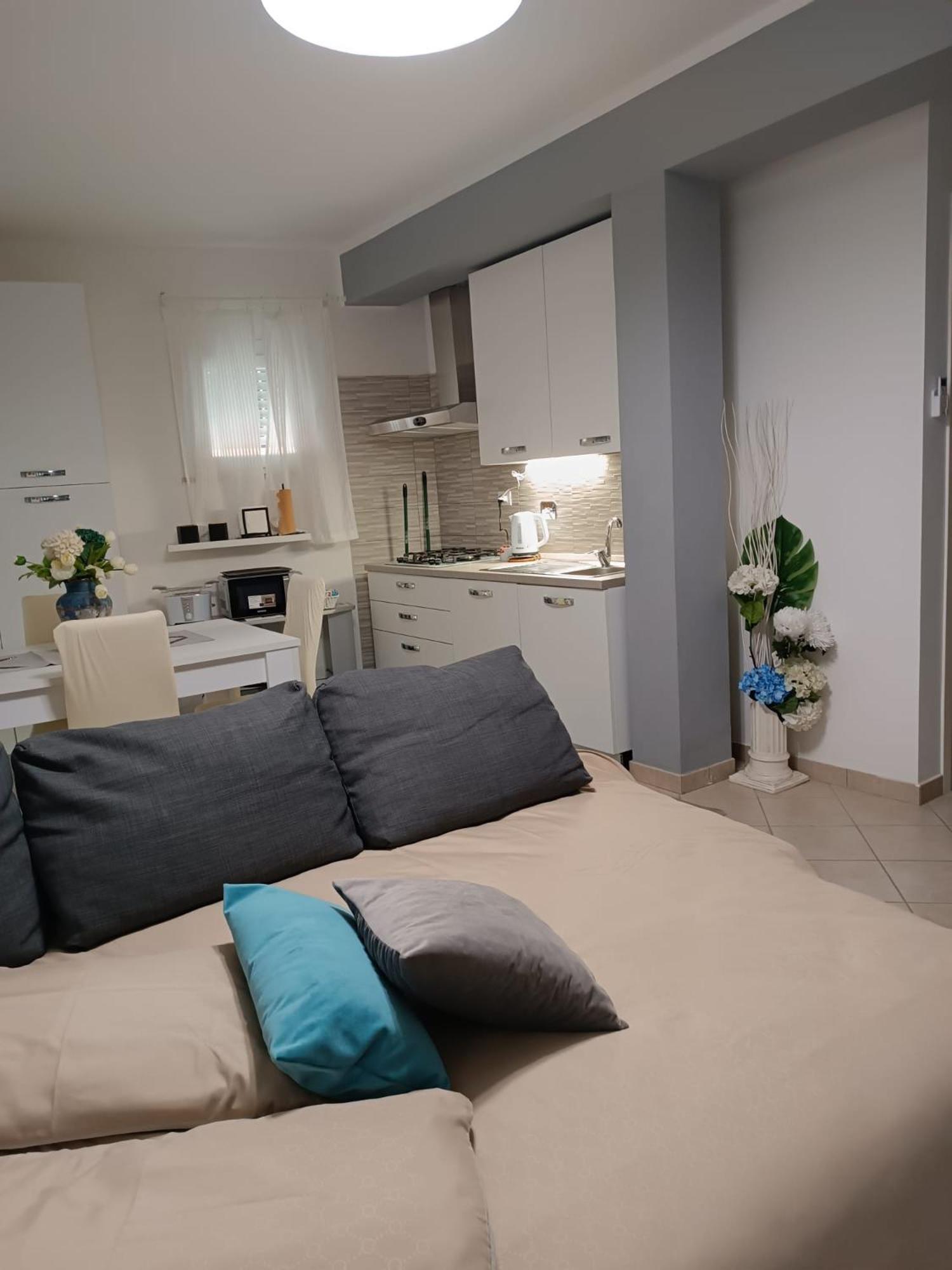 Armareaoverseassuites 1 Fiumicino Extérieur photo