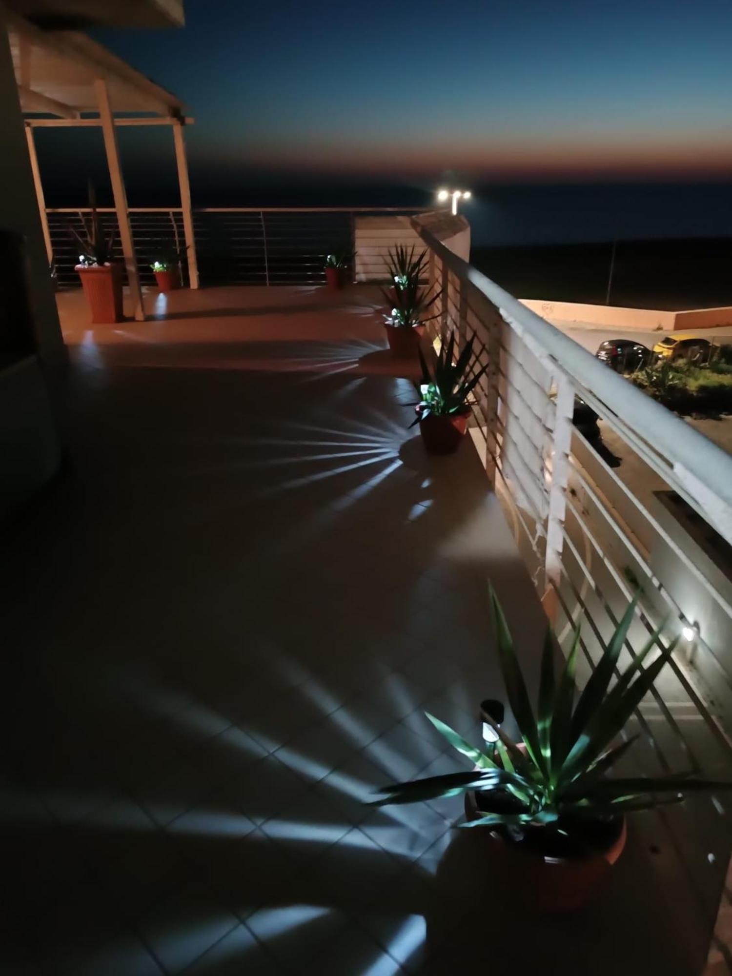 Armareaoverseassuites 1 Fiumicino Extérieur photo
