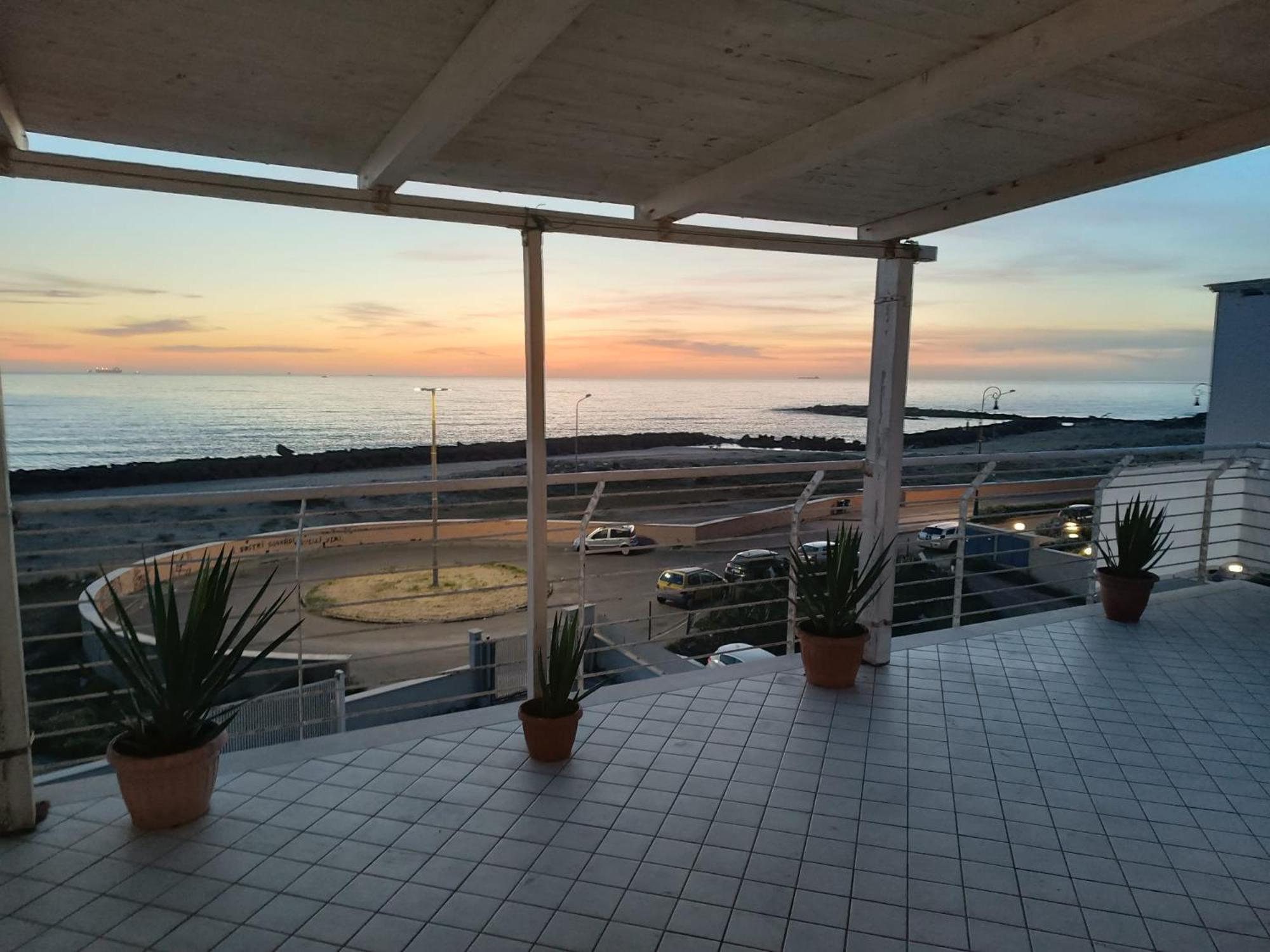 Armareaoverseassuites 1 Fiumicino Extérieur photo
